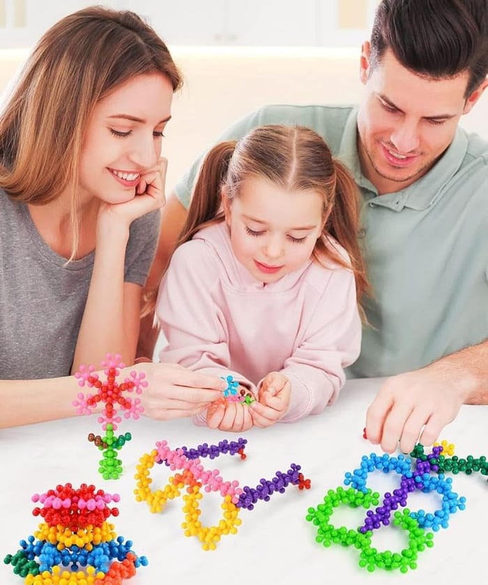 Colorful Star Building Blocks and Educational Construction Toy Blocks for Kids in Multicolor